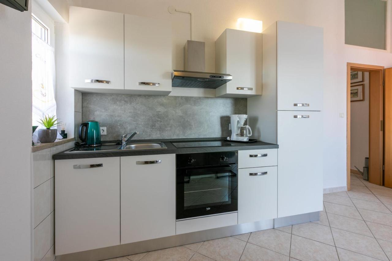 Apartments Porto Dramalj Bagian luar foto