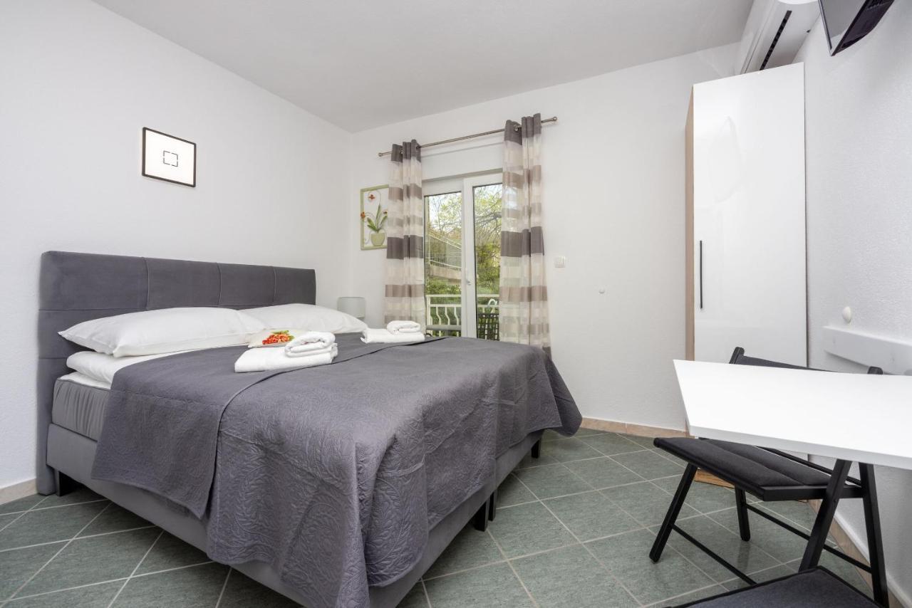 Apartments Porto Dramalj Bagian luar foto
